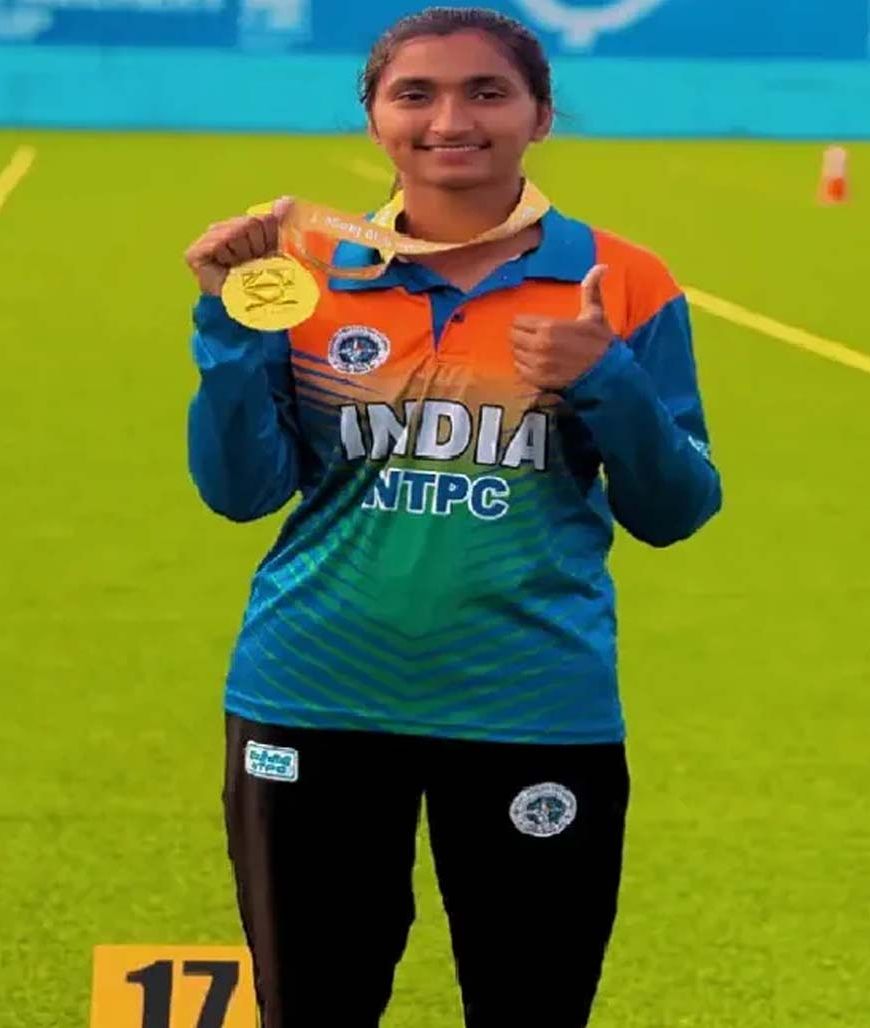 जींद की कीर्ति शर्मा ने रचा इतिहास, पिता ने 60 हजार का कर्ज लेकर दिलाया धनुष; बेटी ने जीता गोल्ड