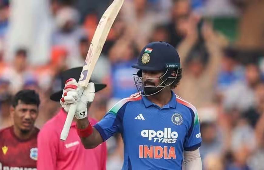 IND vs WI: केएल राहुल का नाबाद शतक, रोहित के 92 रन से भारत ने खड़ा किया 351 रनों का पहाड़