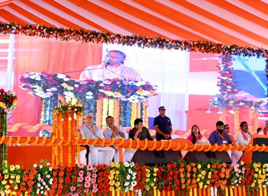 ‘संत रविदास नगर भदोही’ से दलित-राजभर दोनों को संदेश, योगी ने एक नाम में जोड़ी दो विरासत