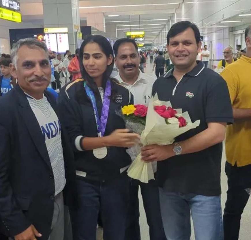 एशियाई खेलों में हरियाणा का दबदबा, 85 में से 32 पदक जीतकर लौटे खिलाड़ियों का जोरदार स्वागत