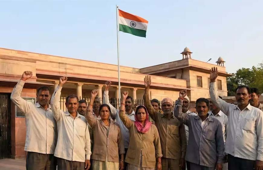 CG हाईकोर्ट का बड़ा फैसला, पंचायत कर्मचारी नहीं हैं पेंशन के हकदार