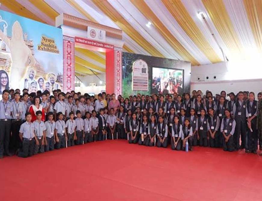 अपराध स्थल से न्यायालय तक—वैज्ञानिक साक्ष्य, पुलिस जांच और अभियोजन की पूरी प्रक्रिया का सजीव प्रदर्शन