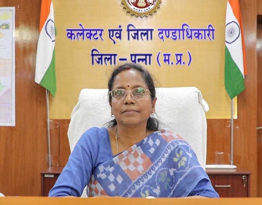 कलेक्टर की जनसुनवाई में आए 51 आवेदन