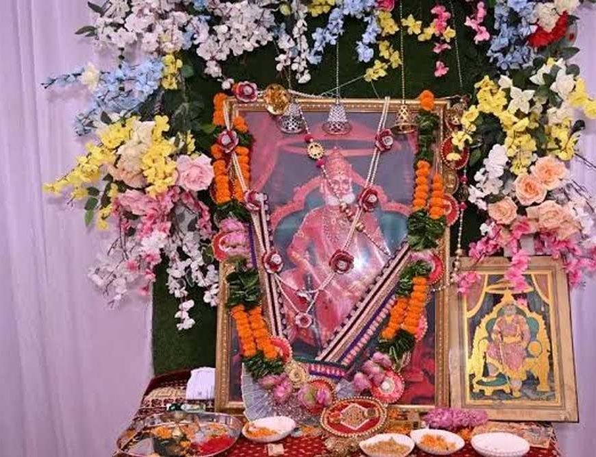 आज सर्वजन प्रांतीय अग्रवाल महासभा द्वारा भगवान अग्रसेन जी की महाआरती एवं अनेक प्रतियोगिताएं आयोजित
