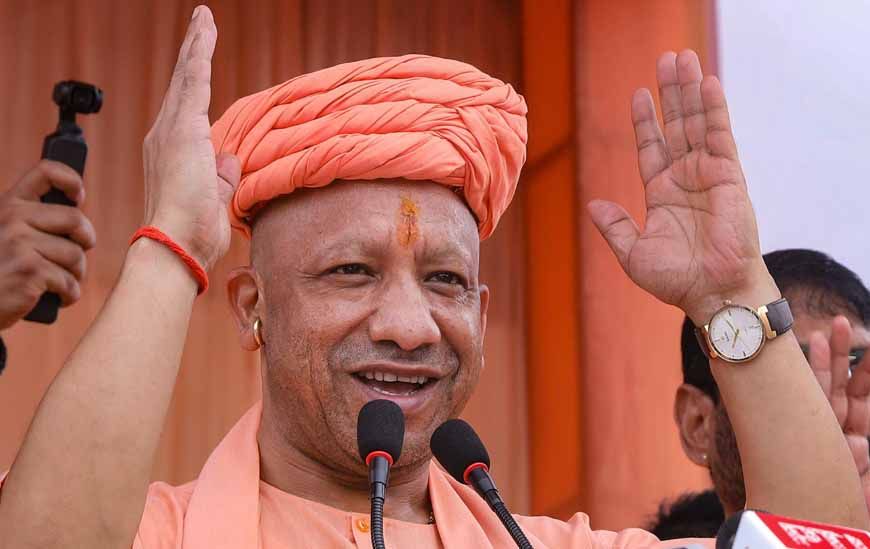 योगी सरकार ने 455 लेखपालों को दी पदोन्नति, बने राजस्व निरीक्षक