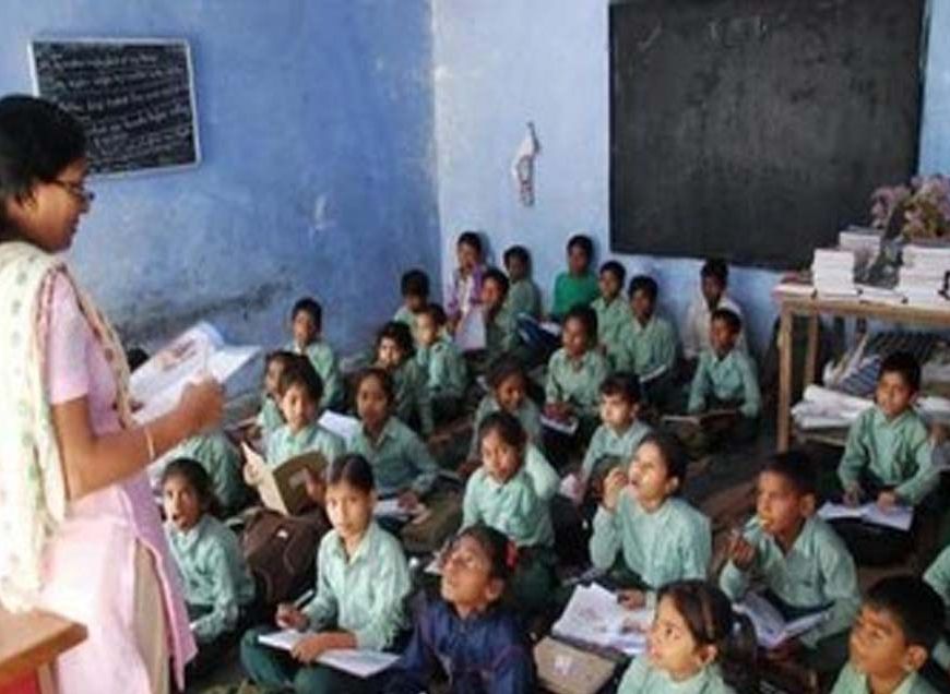 CG शिक्षक भर्ती पर हाईकोर्ट की रोक, दिव्यांग अभ्यर्थियों के आरक्षण में कमी पर उठे सवाल