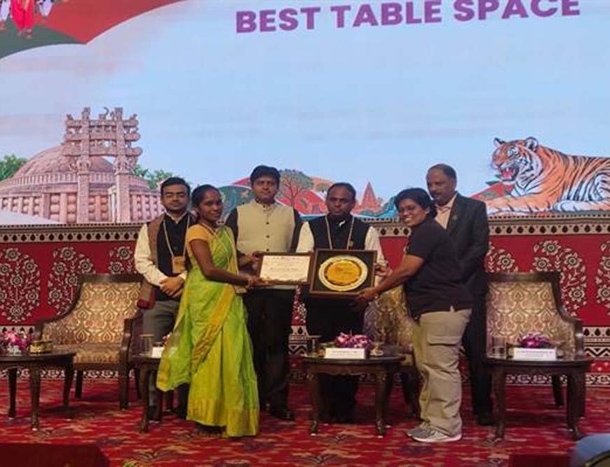 मध्यप्रदेश ट्रैवल मार्ट 2026 में उत्कृष्ट प्रदर्शन करने वाले प्रतिभागियों एवं संस्थानों का सम्मान