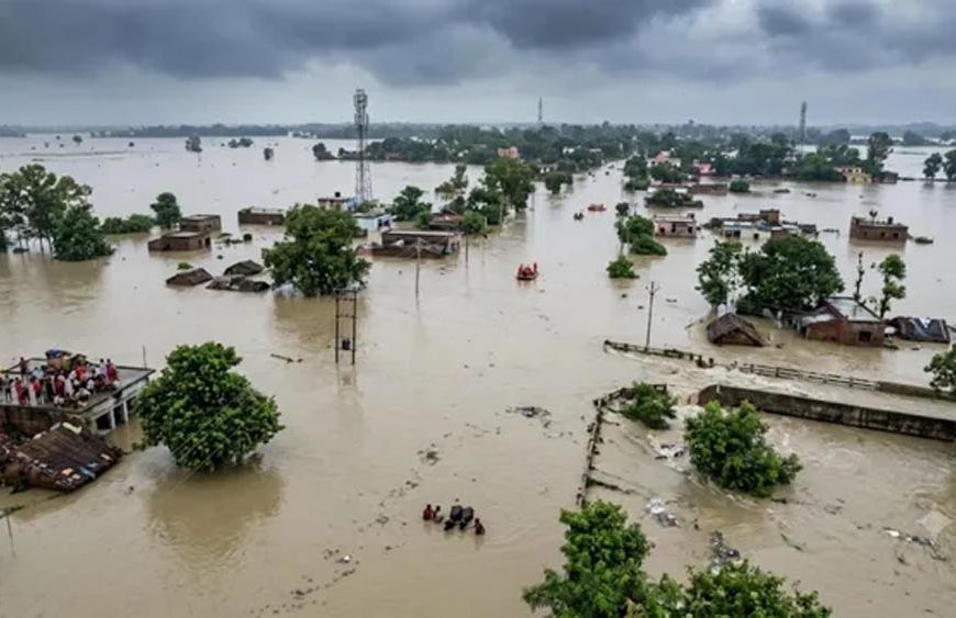 बिहार में बाढ़ से 10,671 करोड़ का नुकसान, 82 हजार हेक्टेयर में फसल बर्बाद; 26 लोगों की मौत