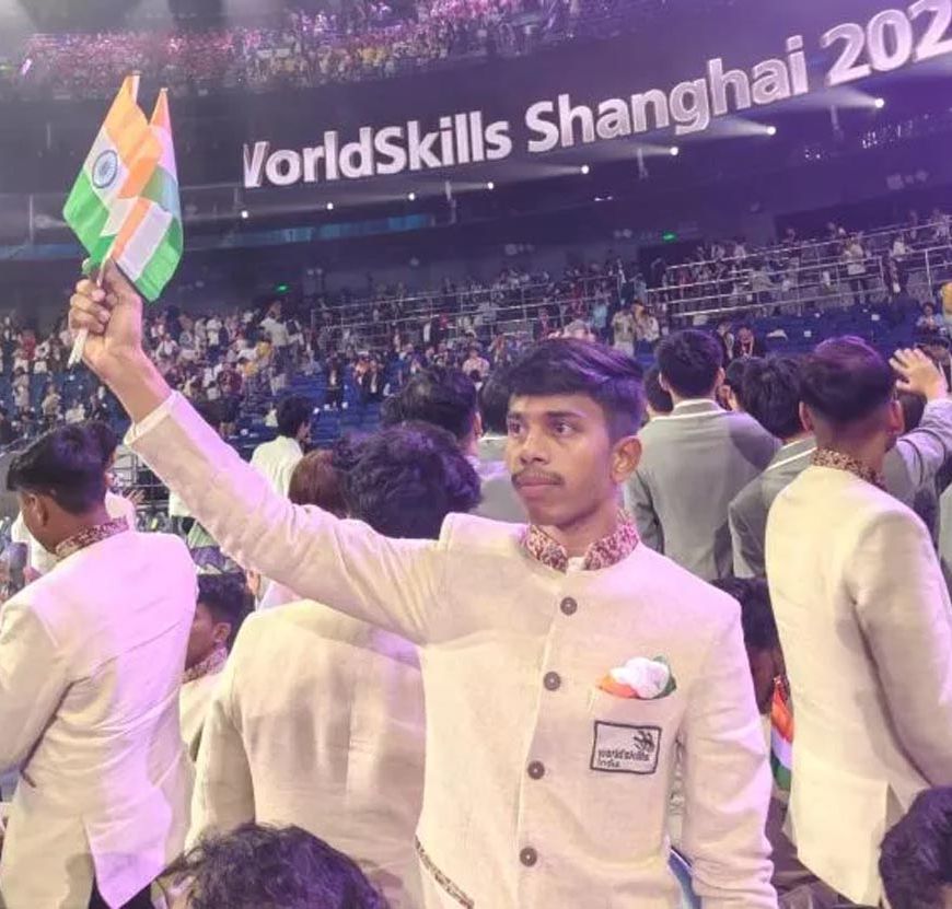 कटिहार के दिलखुश ने चीन में लहराया परचम, वर्ल्ड स्किल्स में टॉप-10 में जगह; PM मोदी ने बढ़ाया हौसला
