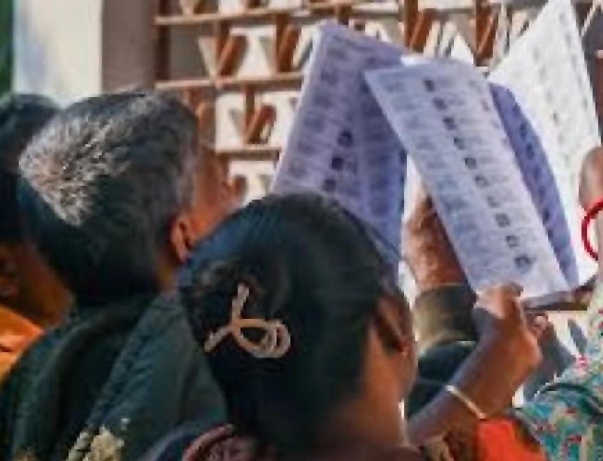 पाकुड़ में 12 से 16 अक्टूबर तक घर-घर पहुंचेगा प्रशासन, मतदाता सूची में नाम जोड़ने का चलेगा अभियान