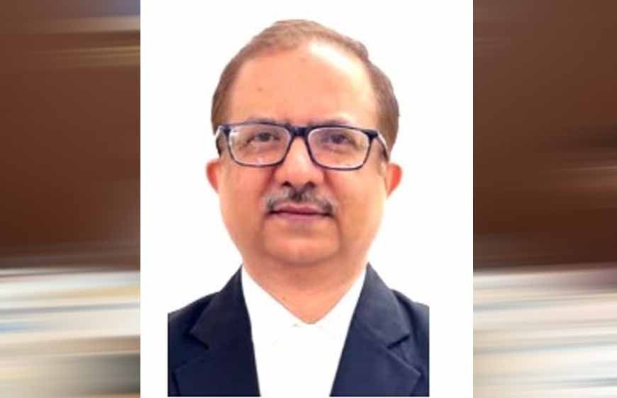 इंदौर में प्रधान न्यायाधीश के कथित व्यवहार पर भड़के अधिवक्ता, कोर्ट रूम तक पहुंचकर किया विरोध प्रदर्शन