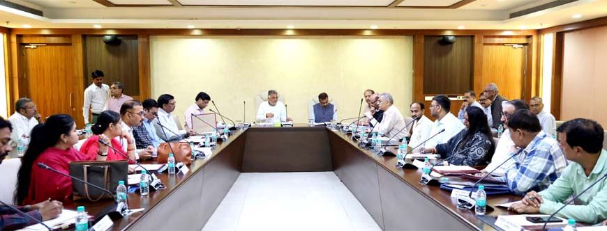 रिक्त शैक्षणिक पदों पर भर्ती शीघ्र पूरी करें, पीएम-उषा की राशि का समय-सीमा में करें उपयोग : उच्च शिक्षा मंत्री  परमार