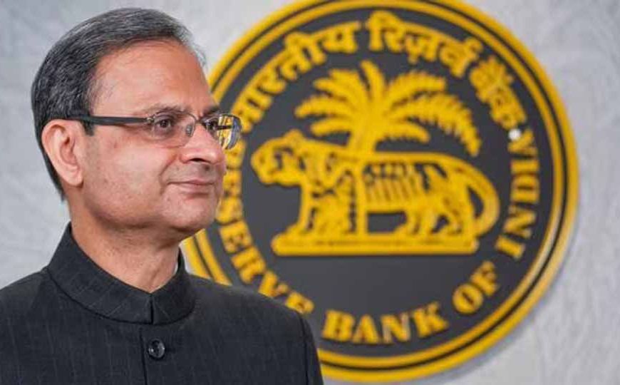 रुपये को संभालने के लिए RBI का बड़ा प्लान, गवर्नर संजय मल्होत्रा बोले- हर जरूरी कदम उठाने को तैयार