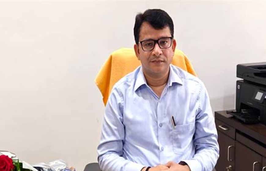 यादव ने सचिव जनसंपर्क विभाग का कार्यभार ग्रहण किया