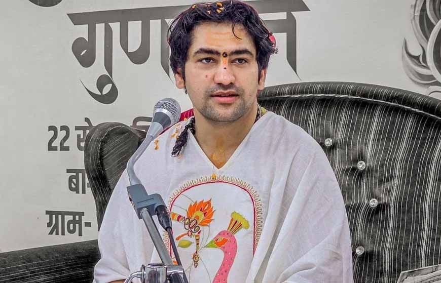 धीरेंद्र शास्त्री ने की MP में शराबबंदी की मांग, जहरीली शराब से मौतों पर जताई चिंता