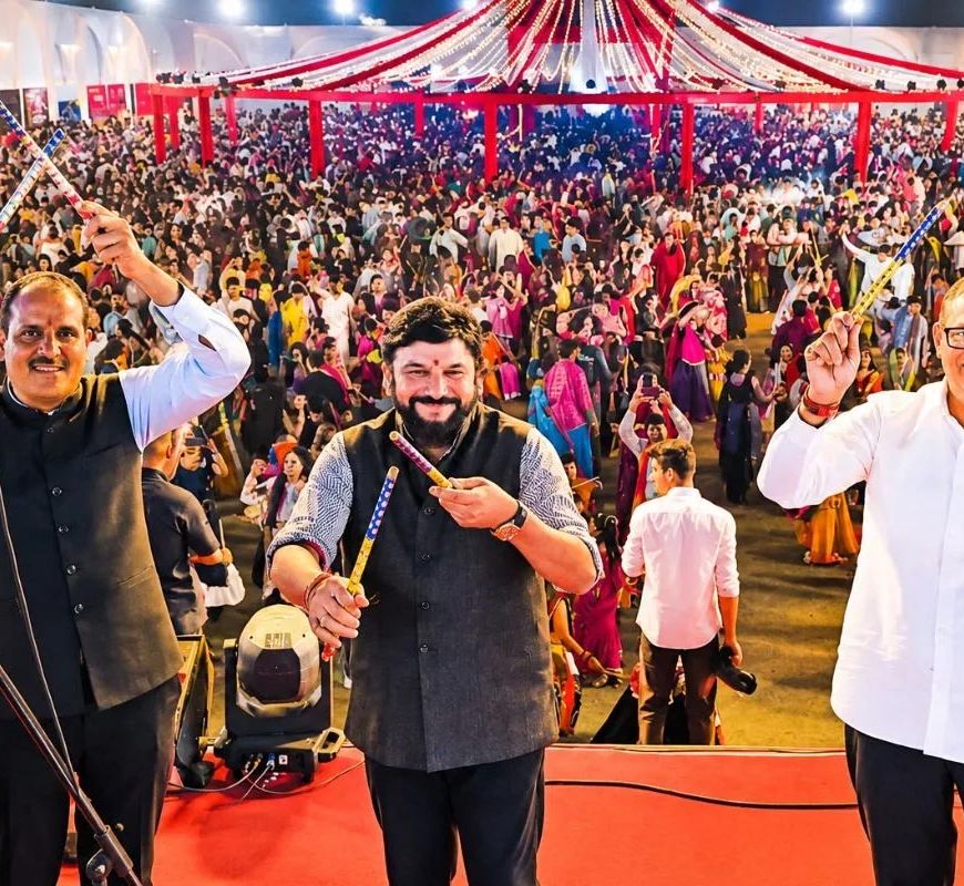 जयपुर में महारास डांडिया महोत्सव 2026 का आगाज, गरबा की थाप पर झूमे शहरवासी