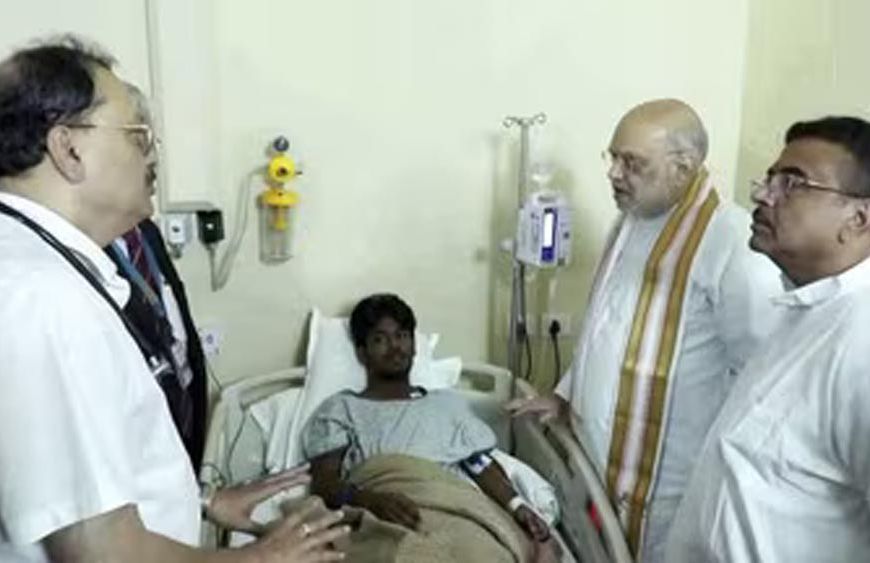 कोलकाता दुर्गा पूजा भगदड़ में 19 की मौत, आयोजक समेत 7 गिरफ्तार; अस्पताल पहुंचे अमित शाह