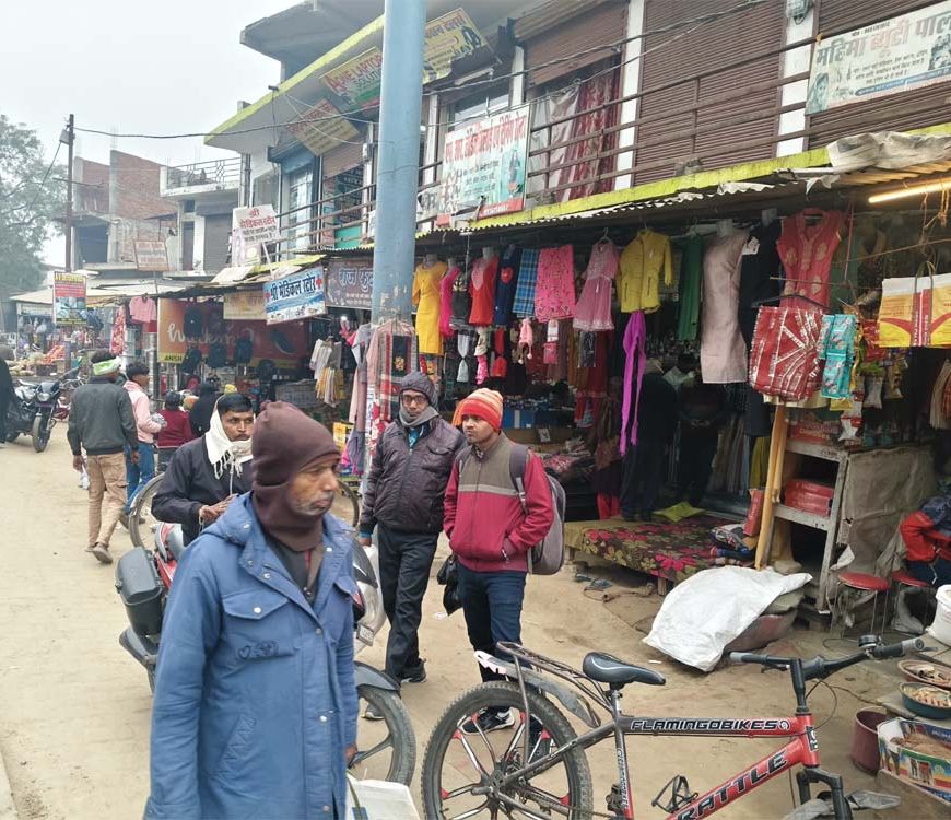 बस्तर में बढ़ी ठंडक, गर्म कपड़ों के कारोबारियों को अच्छे सीजन की उम्मीद