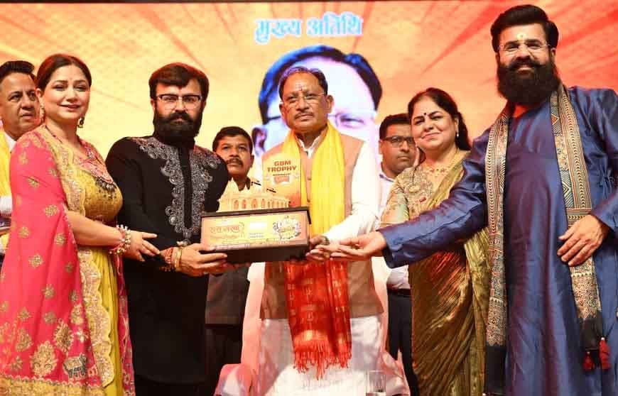 गरबा महोत्सव हमारी समृद्ध सांस्कृतिक परंपरा और मातृशक्ति के सम्मान का प्रतीक : मुख्यमंत्री विष्णु देव साय