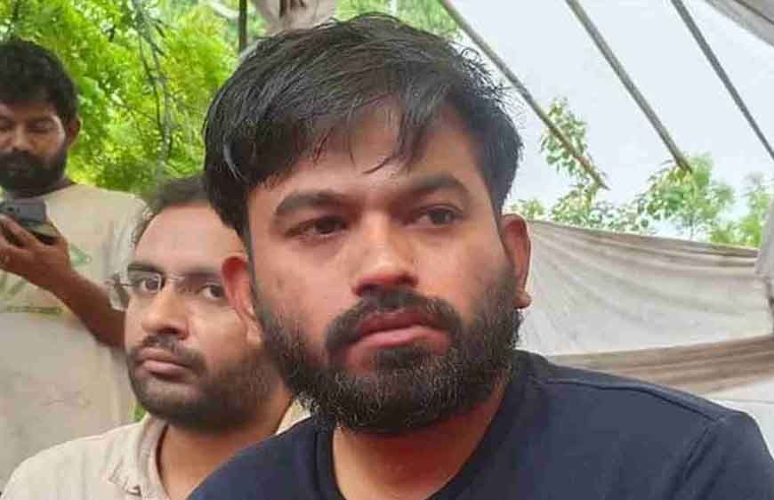 अभिजीत दीपके की अपील- दिवाली तक प्रदर्शन नहीं, परिवार के साथ समय बिताएं