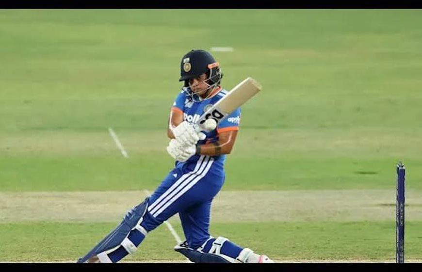 शेफाली वर्मा पर ICC का एक्शन, कैच छूटने पर गुस्से में गेंद पटकी; मिला डिमेरिट पॉइंट