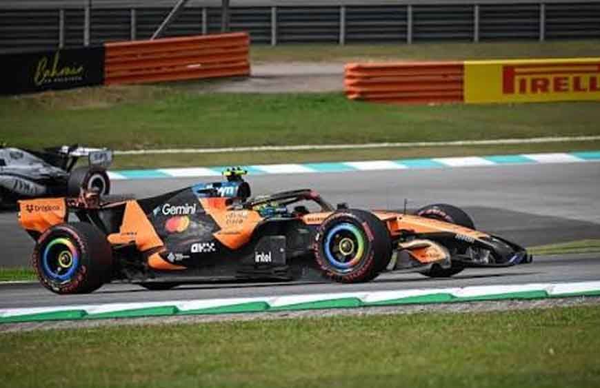 Google Maps में अब दिखेगी McLaren F1 कार, ब्लू एरो की जगह ऐसे करें सेटिंग