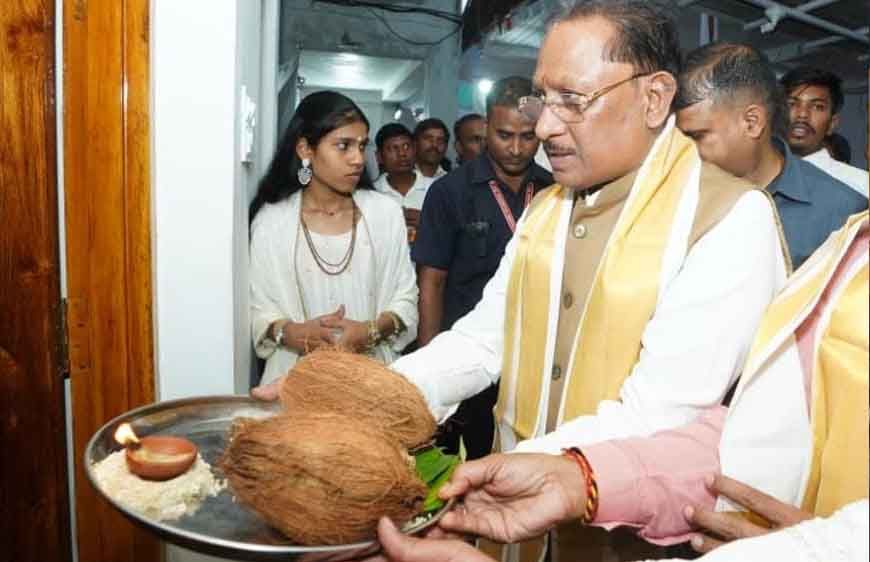 बाबा गुरु घासीदास जी के सत्य, अहिंसा और सामाजिक समरसता के मार्ग पर आगे बढ़ रही प्रदेश सरकार : मुख्यमंत्री विष्णु देव साय