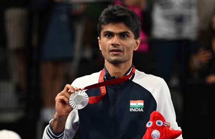 IAS अफसर सुहास यथिराज का एशियन पैरा गेम्स में कमाल, बैडमिंटन में जीता ब्रॉन्ज मेडल
