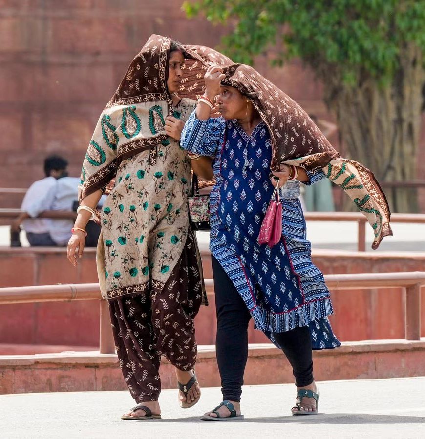 राजस्थान में मौसम के दो रंग: रात में बढ़ रही ठंड, दिन में गर्मी बरकरार; 24 अक्टूबर से फिर बारिश का अलर्ट