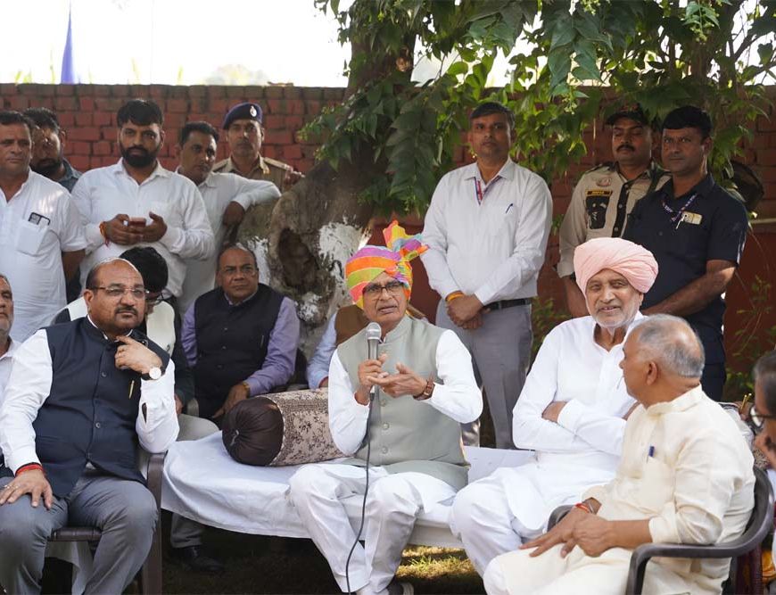 करनाल में कृषि मंत्री शिवराज सिंह चौहान का किसानों से संवाद