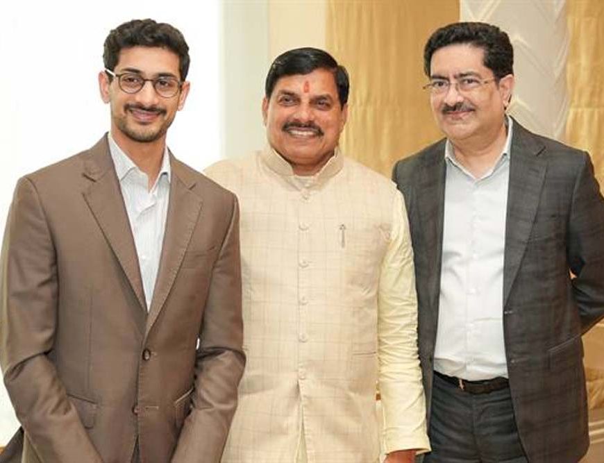 मुख्यमंत्री डॉ. यादव ने आदित्य बिरला समूह के प्रमुख कुमार मंगलम बिरला से की भेंट