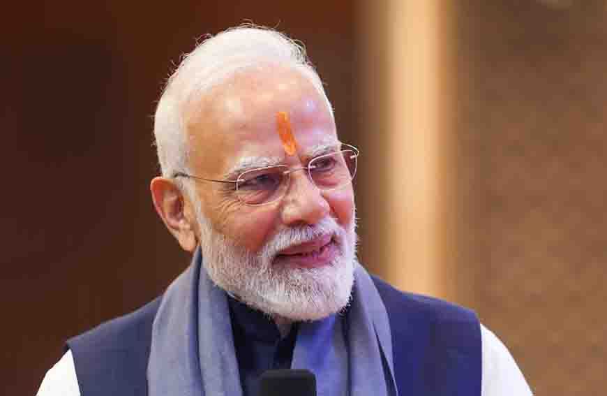 PM मोदी ने वाराणसी को दी गारमेंट फैक्ट्री की सौगात, 300 महिलाओं से करेंगे संवाद