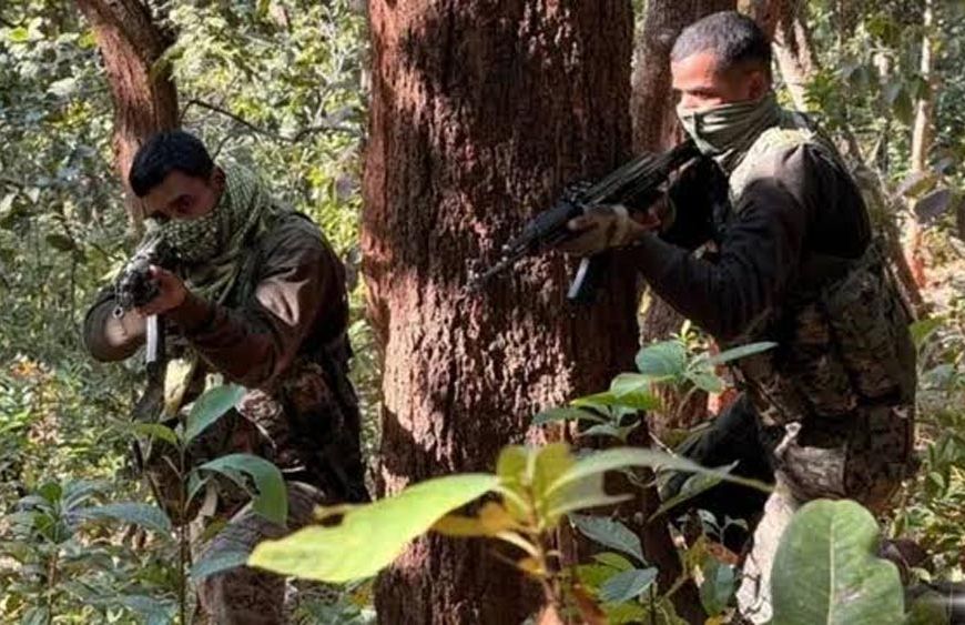 झारखंड में अब भी फरार 9 इनामी माओवादी, पुलिस की तलाश तेज; किसी पर 15 लाख तो किसी पर 10 लाख का इनाम