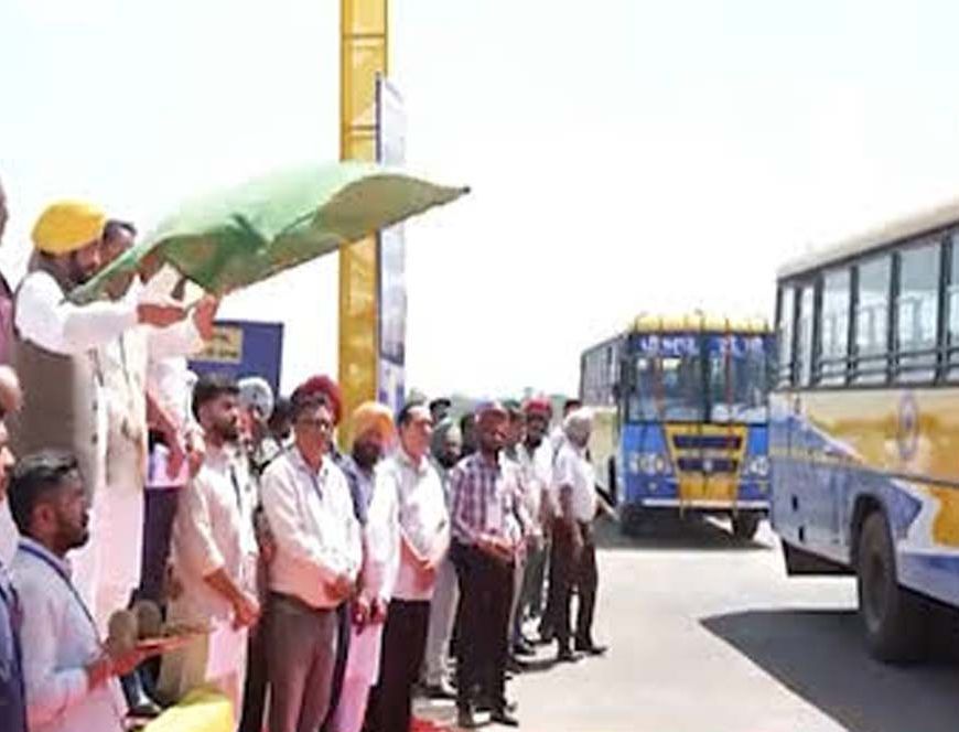 पंजाब में ग्रामीण परिवहन को मिलेगी रफ्तार, CM भगवंत मान ने सौंपी 100 मिनी बसें