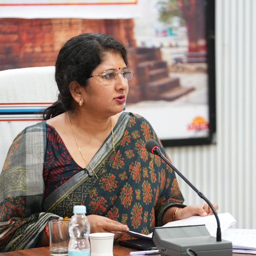 बाल चौपाल से बदली बच्चों की जिंदगी, शिक्षा से दूर 21 बच्चों ने थामा स्कूल का रास्ता