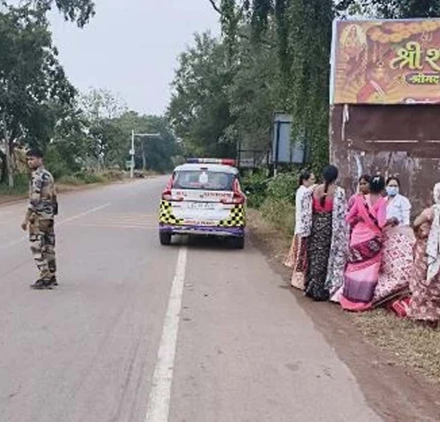 CG में सड़क किनारे महिला ने दिया बच्चे को जन्म, पेट्रोलिंग टीम की मदद से सुरक्षित हुई डिलीवरी