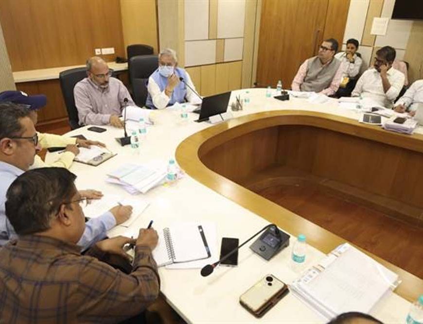 रबी सीजन और दीपावली के लिये निर्बाध विद्युत आपूर्ति करें सुनिश्चित : ऊर्जा मंत्री तोमर