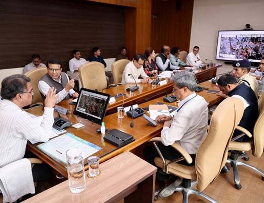 मुख्य सचिव बर्णवाल ने की आर्मी डे परेड की तैयारियों की समीक्षा