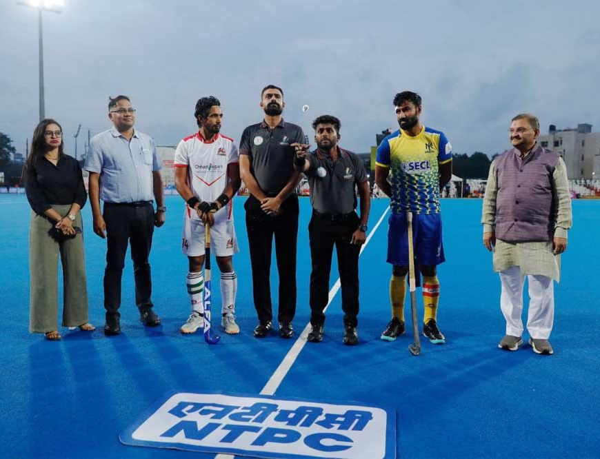 डिफेंडर्स ने दिखाया दम, न्यायधानी नाइट्स और मैनपाट टाइटन्स के बीच मुकाबला बराबरी पर छूटा