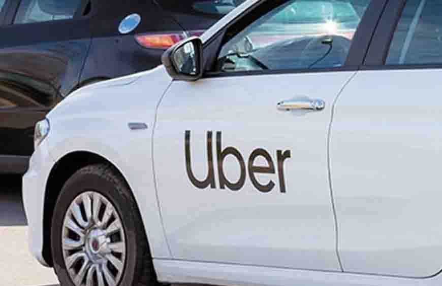 गुरुग्राम में Uber ड्राइवर की दबंगई, महिला सॉफ्टवेयर इंजीनियर को कार में लॉक कर मांगा दोगुना किराया