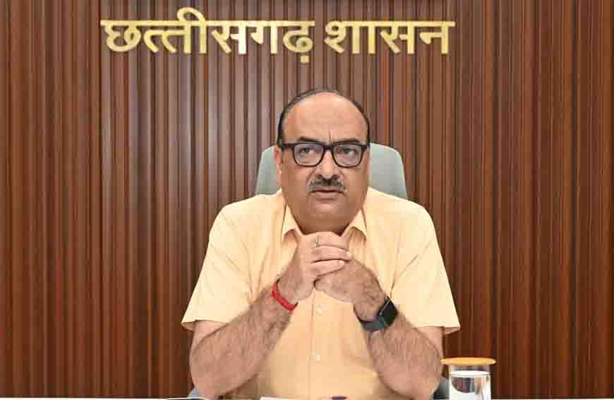 शासकीय योजनाओं के क्रियान्वयन और निर्माण कार्यों में तेजी लाई जाएरू मुख्य सचिव विकासशील