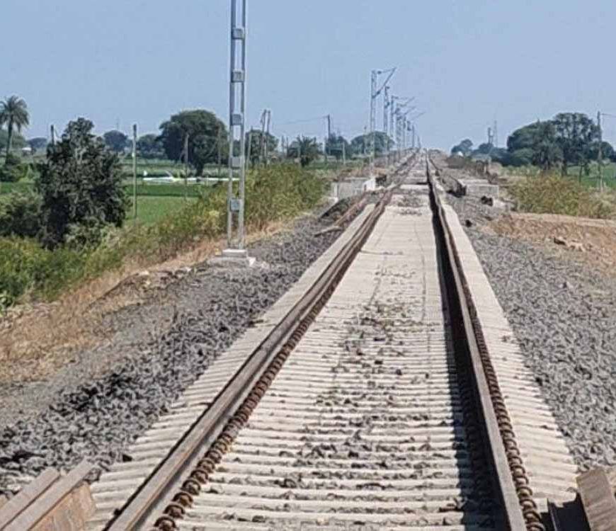 धौलपुर-सरमथुरा रेल लाइन पर 31 अक्टूबर को होगा ट्रायल, 121 किमी प्रति घंटे की रफ्तार से दौड़ेगी ट्रेन