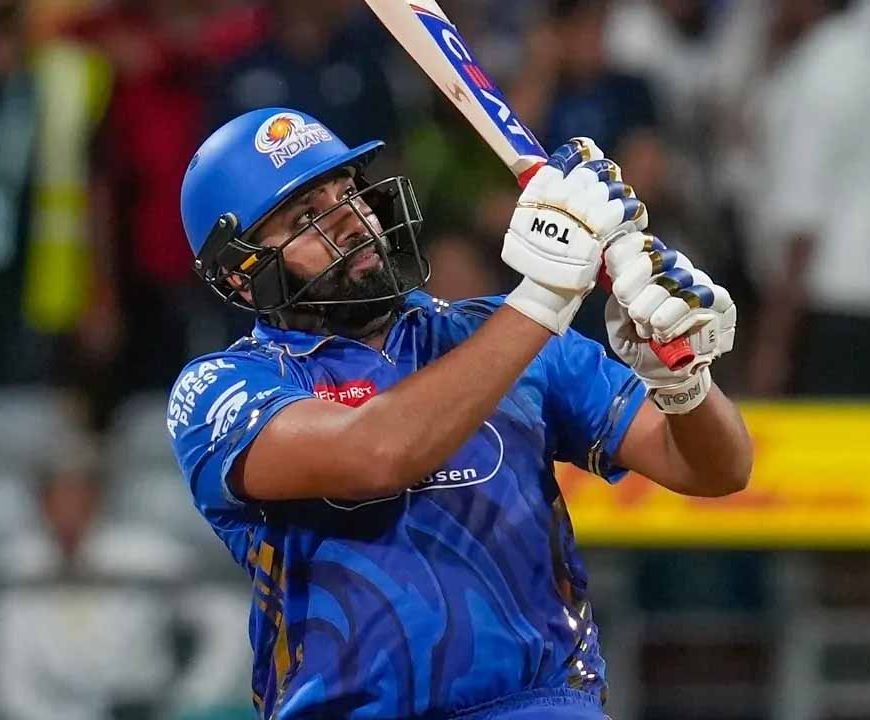 मुंबई इंडियंस में फिर होगी कप्तानी की अदला-बदली, IPL 2027 में रोहित शर्मा संभाल सकते हैं कमान